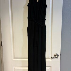 Monteau Elegant Black Sleeveless Jumpsuit with waist tie Women’s Small